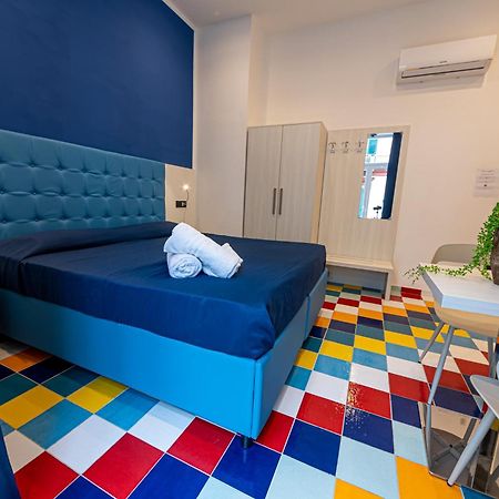 Residenza San Lorenzo Наполи Екстериор снимка