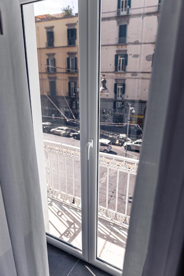 Residenza San Lorenzo Наполи Екстериор снимка