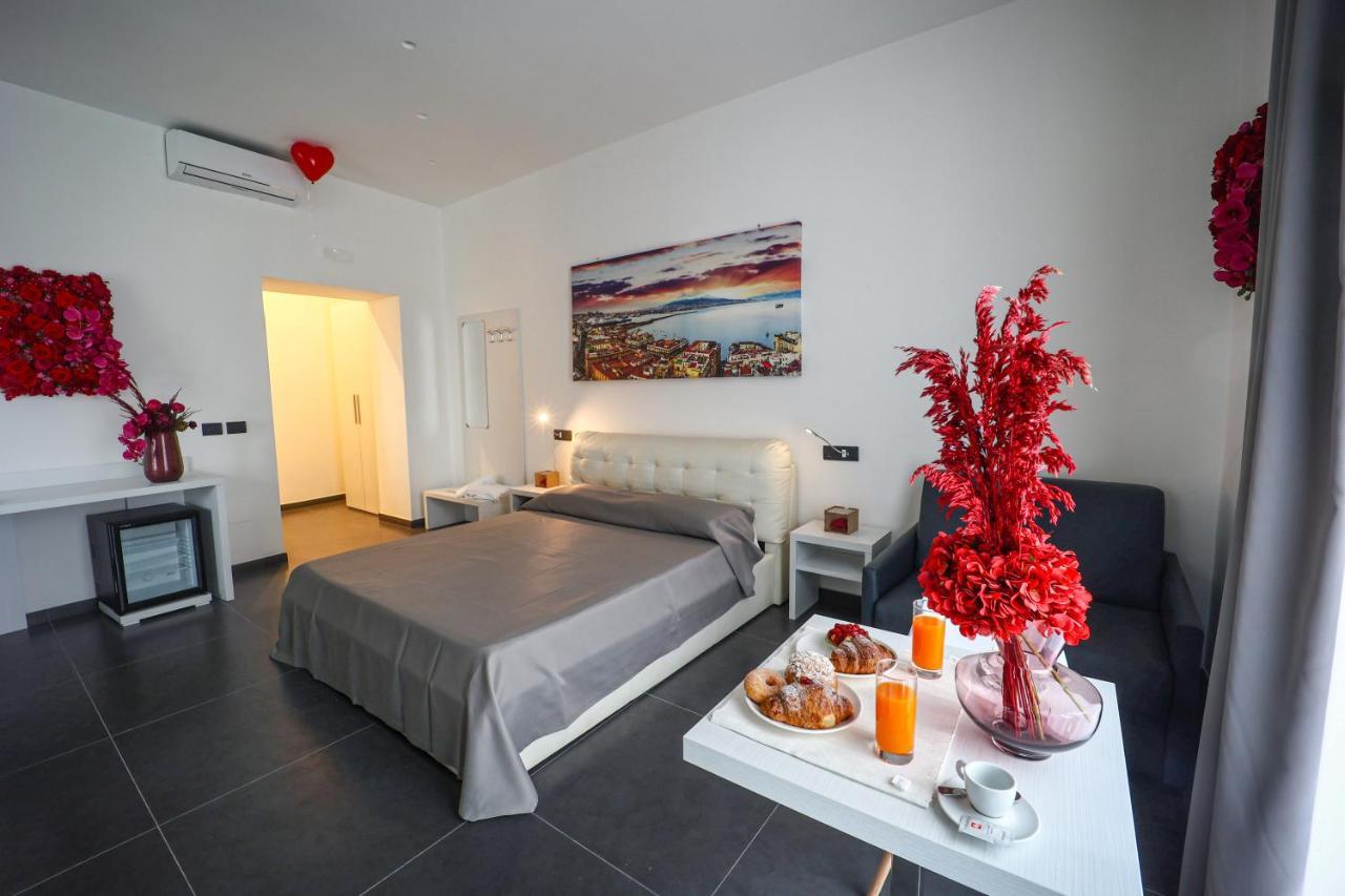 Residenza San Lorenzo Наполи Екстериор снимка