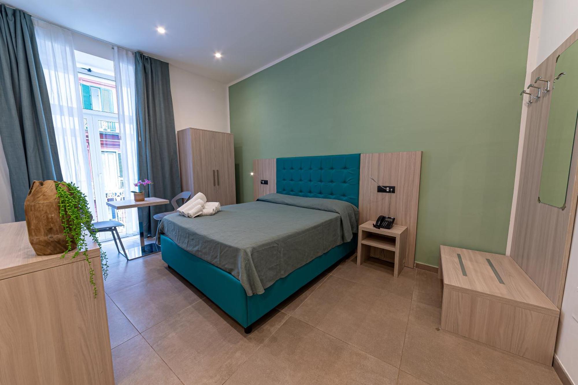 Residenza San Lorenzo Наполи Екстериор снимка