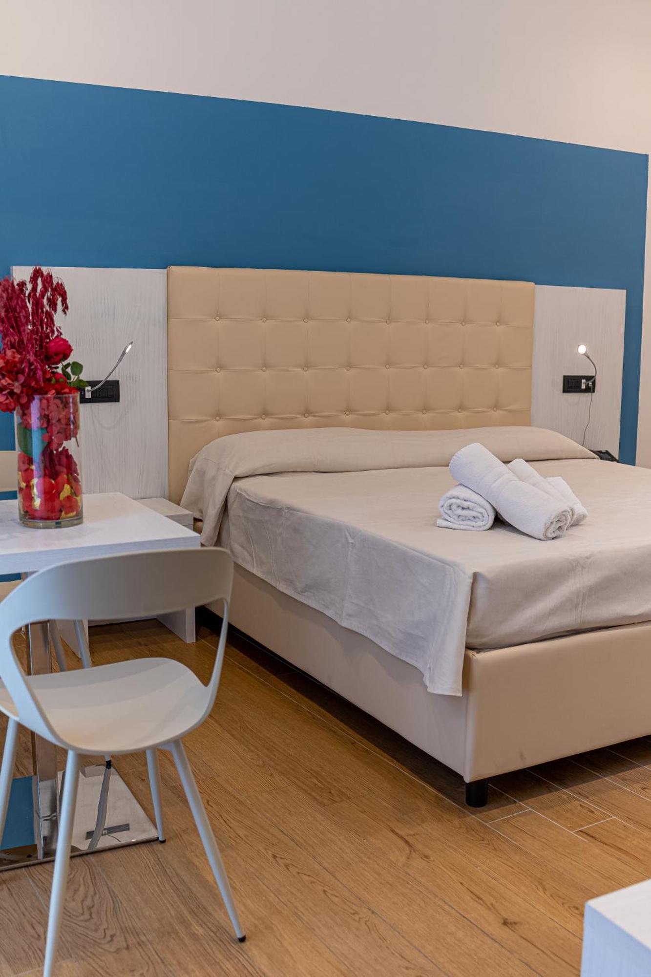 Residenza San Lorenzo Наполи Екстериор снимка