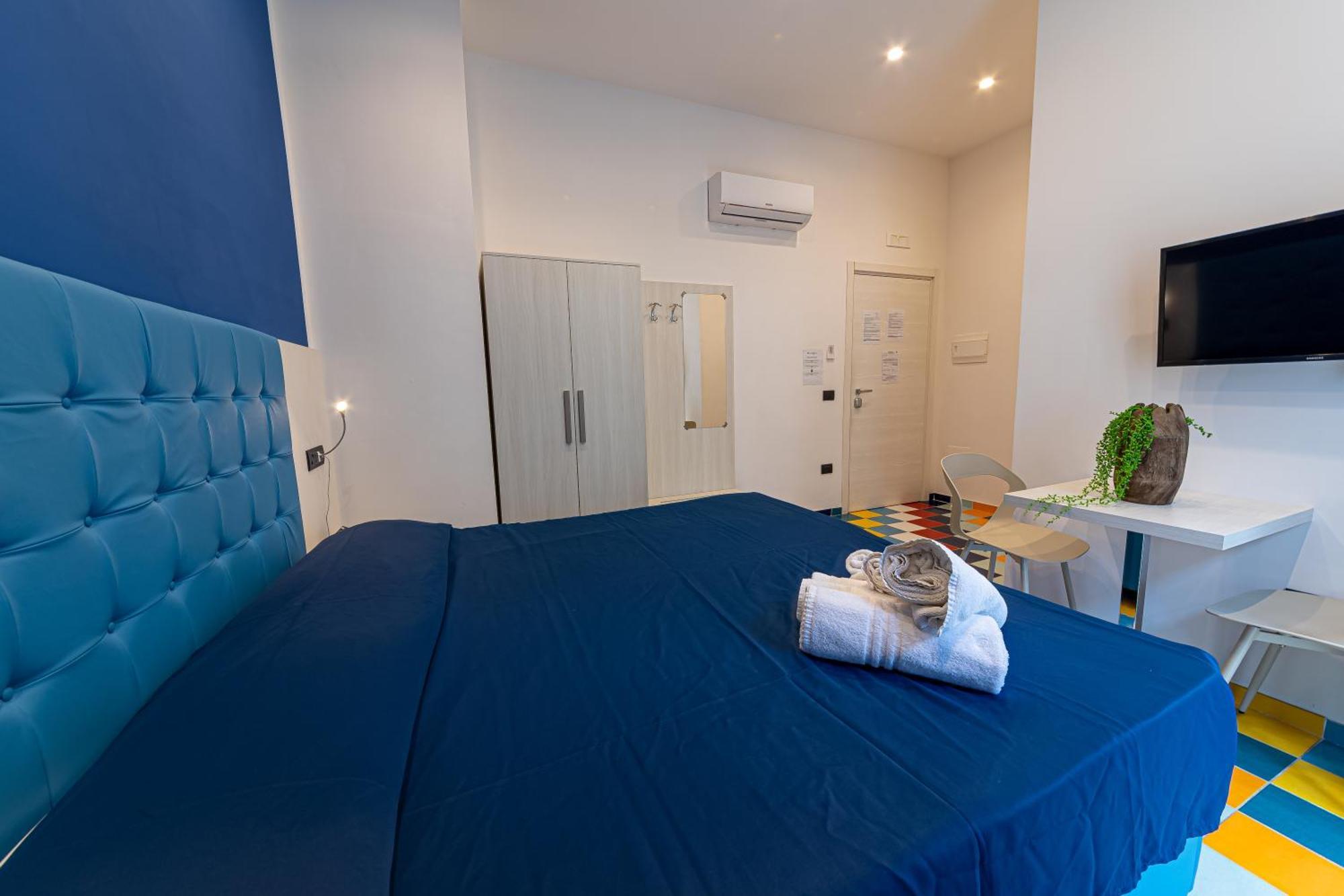 Residenza San Lorenzo Наполи Екстериор снимка